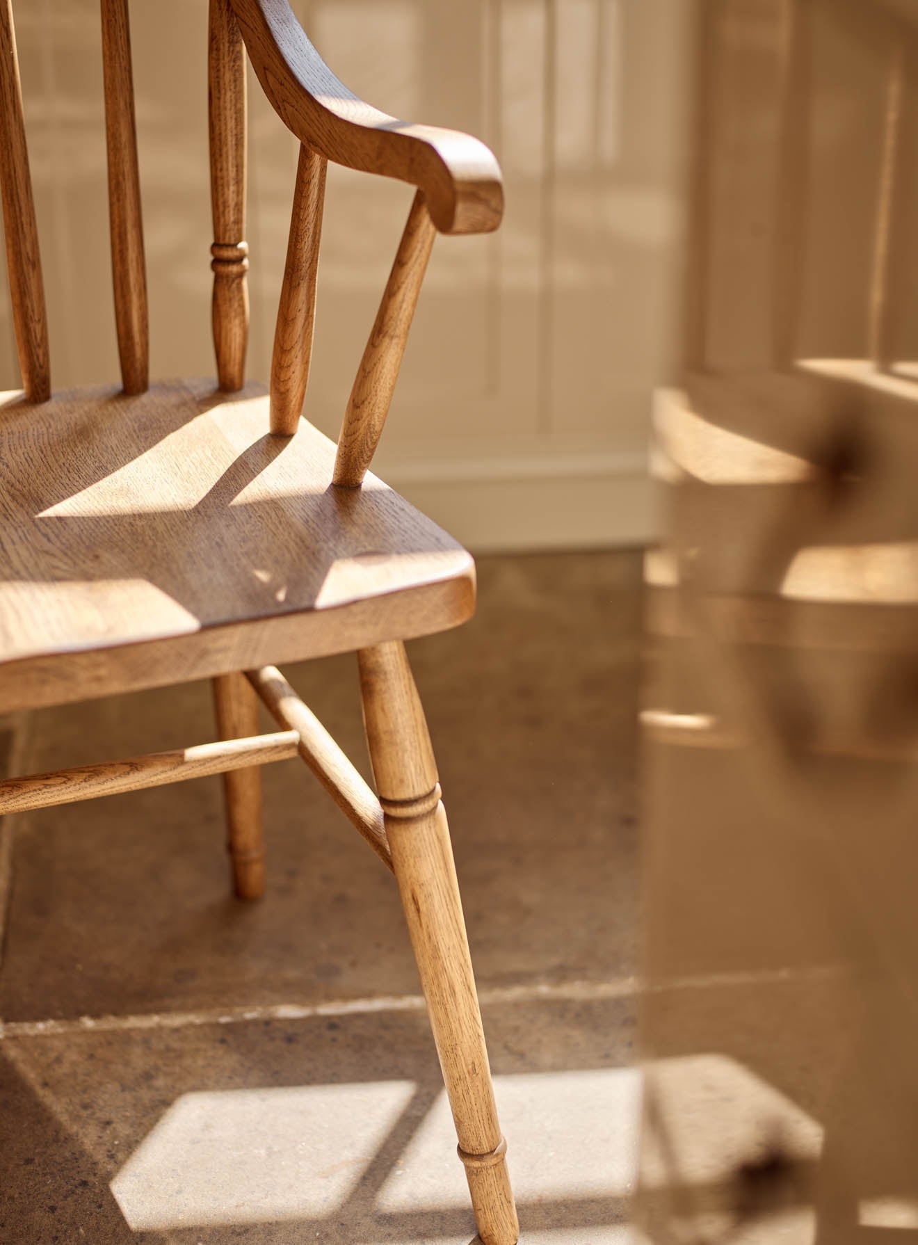 Chaise à découper en chêne Turner