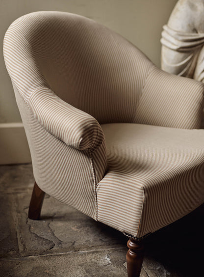 Fauteuil Clandon, rayures ocre héritage