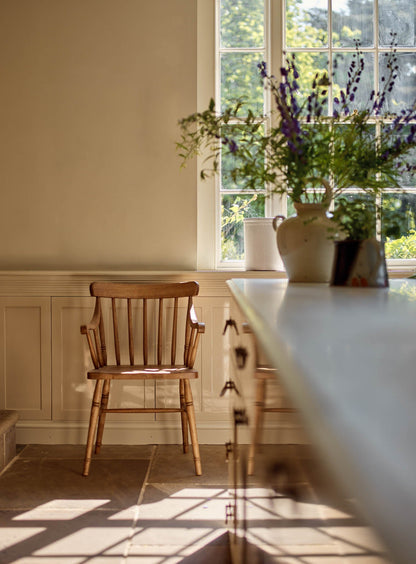 Chaise à découper en chêne Turner