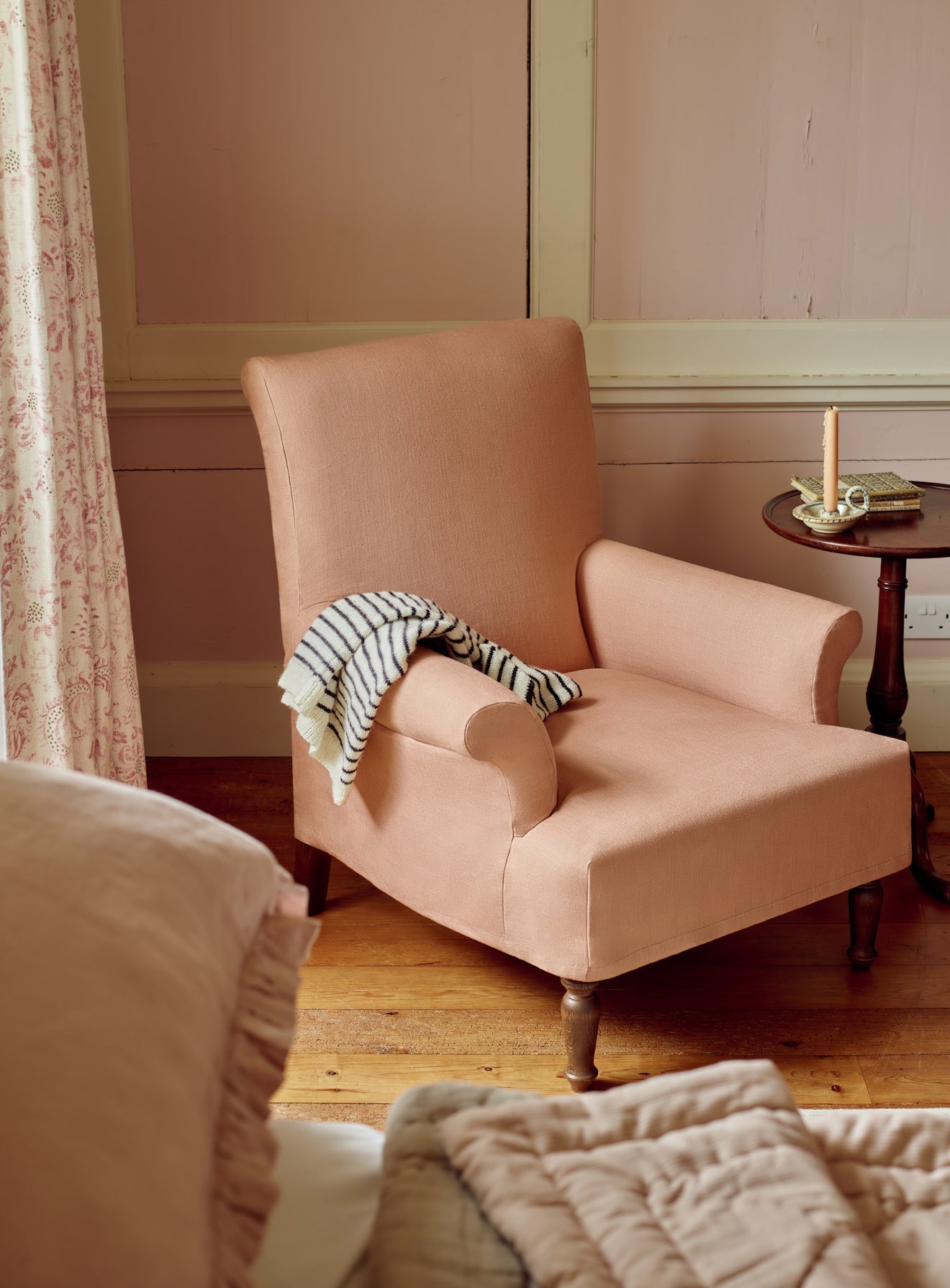 Fauteuil Wilford, lin rose poudré