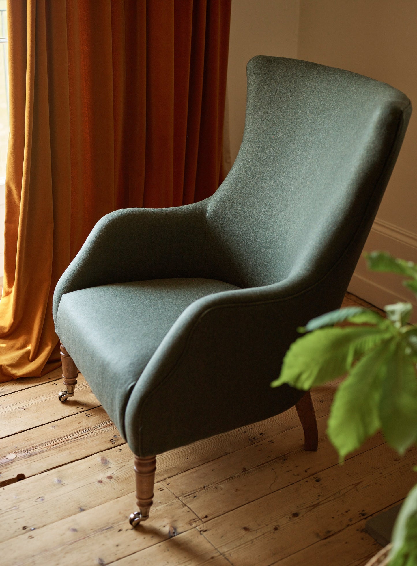 Fauteuil à oreilles Bromley, laine de mousse