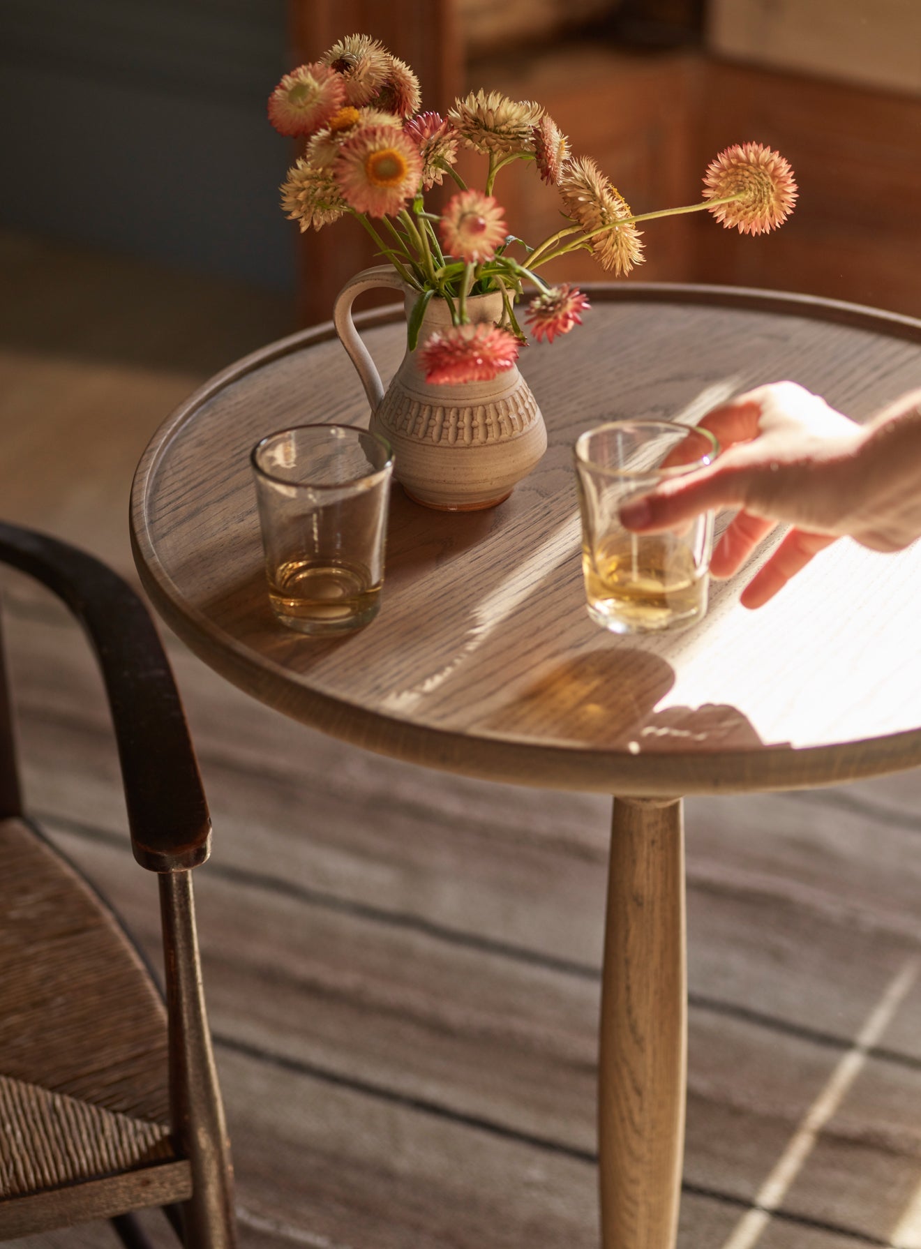 Table d'appoint en chêne Stanton