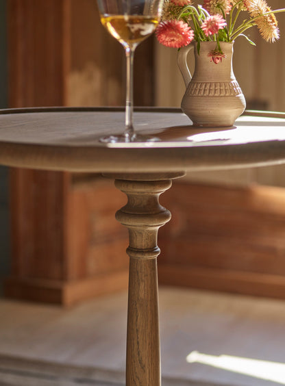 Table d'appoint en chêne Stanton