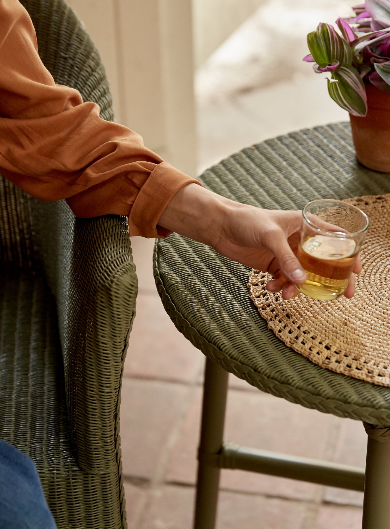 Table d'appoint en osier Ledbury Lloyd