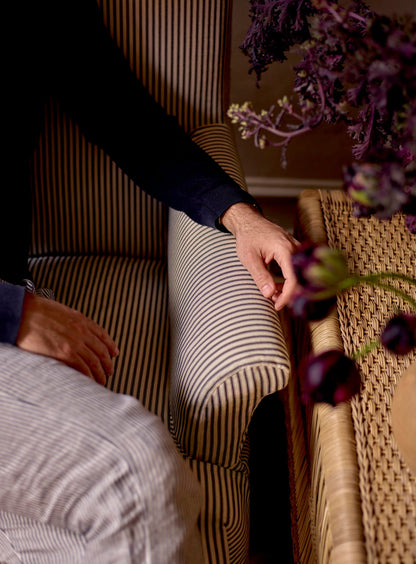 Fauteuil Wilford, rayures noires sur fond blanc